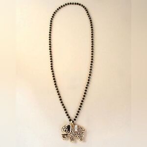 Elephant necklace N632